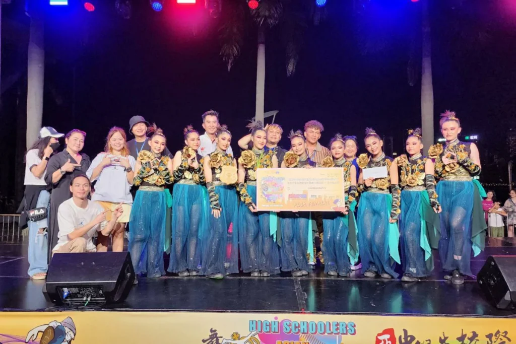 อิเดมิตสึ ขอแสดงความยินดีเด็กไทยแข่ง High Schoolers Asian Hip Hop Championship 2023 คว้าชัยชนะที่ประเทศฮ่องกง